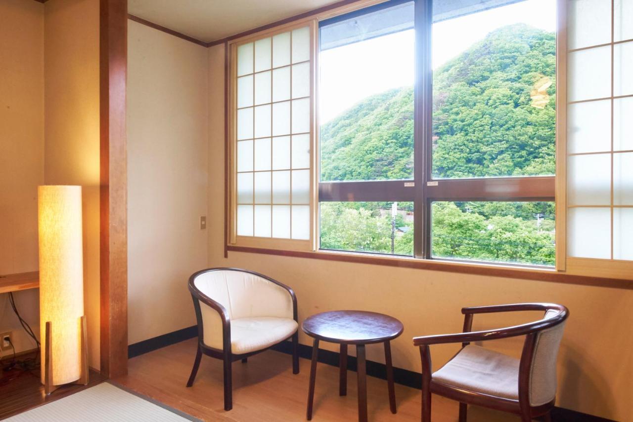 ホテル ゆとりろ磐梯熱海 郡山市 エクステリア 写真