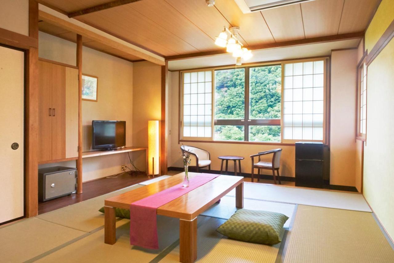 ホテル ゆとりろ磐梯熱海 郡山市 エクステリア 写真